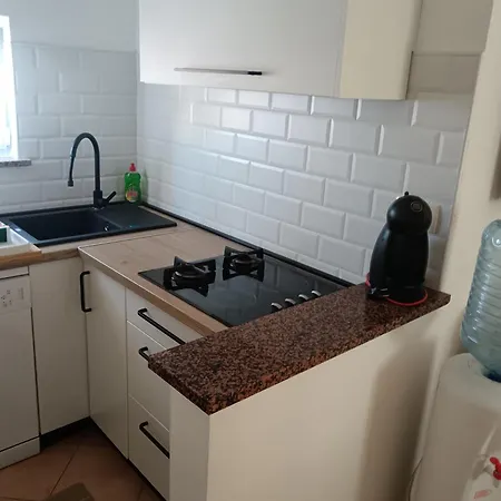 Pavlic Apartment Vir