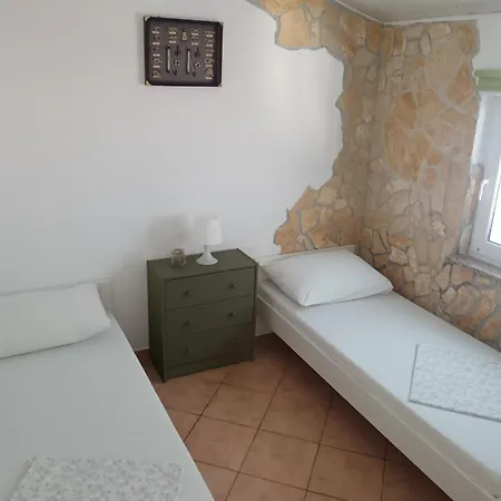 Pavlic Apartment